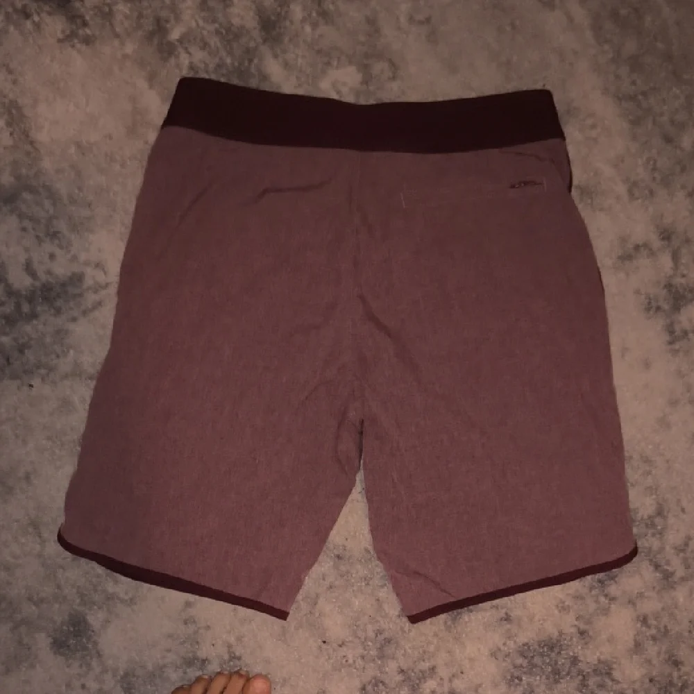 Old Navy | Men's Athletic Shorts - Burgundy - Picture 3 of 3